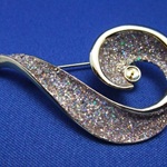 ブローチ　?5−486