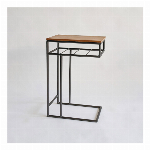 ペットの隠れ家にもなる IRONのバスケット テーブル