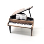 アンティークシャープナー　鉛筆けずり　ピアノ　（商品コード：208-990）