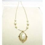 【日本製】パールキスカ3本ねじれネックレス