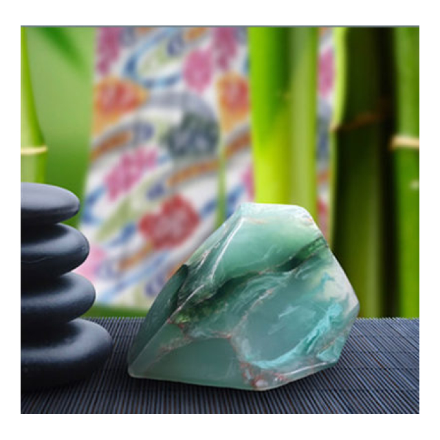 【肌に優しいフレグランスソープ】レギュラーサイズ(170g) 宝石石鹸 ジェイド